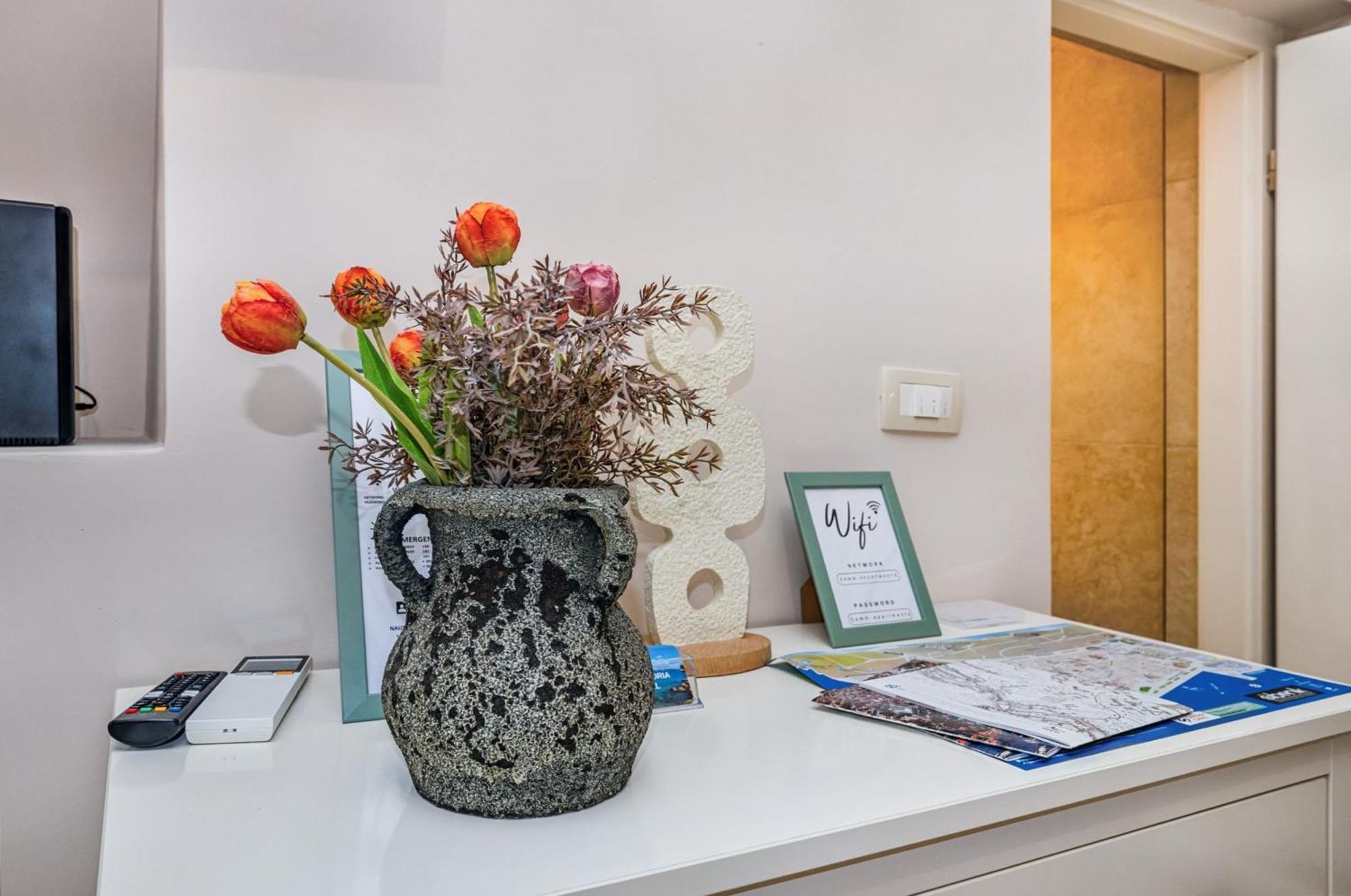 Samm Apartments שיבניק מראה חיצוני תמונה