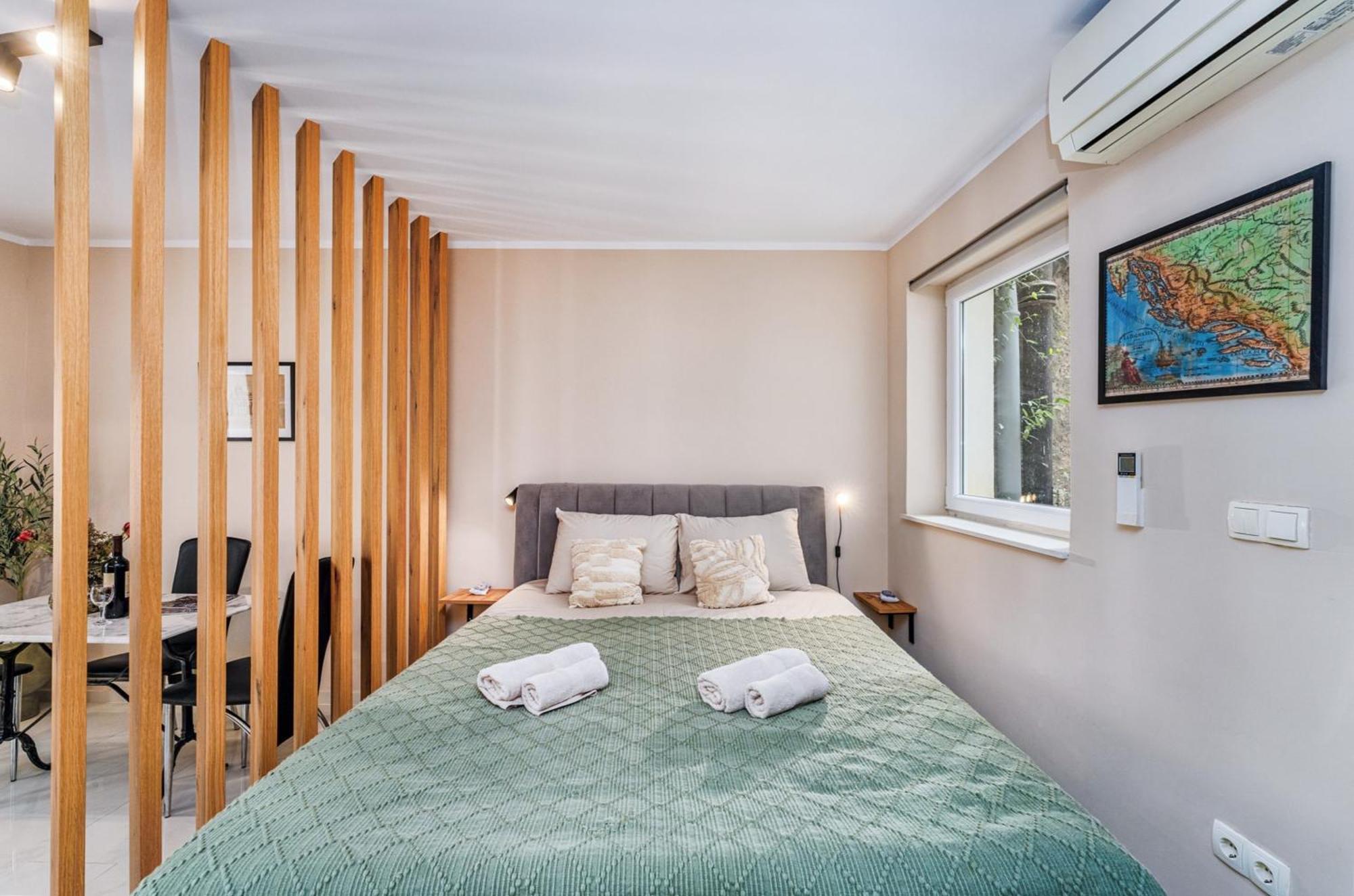 Samm Apartments שיבניק מראה חיצוני תמונה