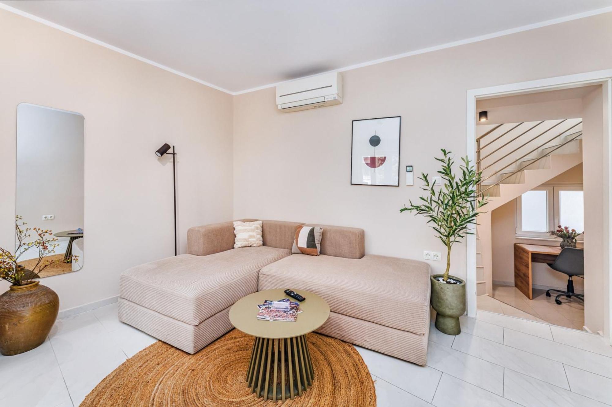 Samm Apartments שיבניק מראה חיצוני תמונה